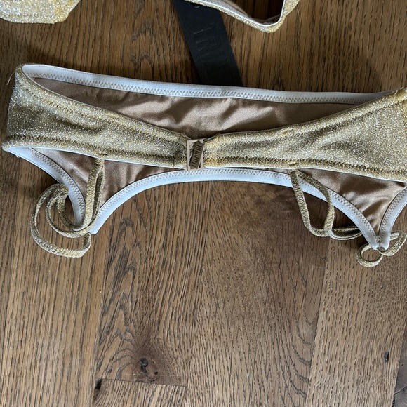 NWT Triangl Mica Sparkle Gold Cheeky Bottoms xs & top Size Small set - Picture 8 of 8